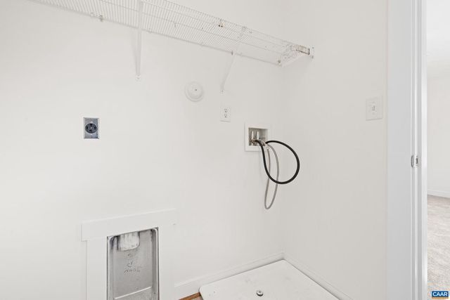 653 TYREE LN, Charlottesville, VA 22901