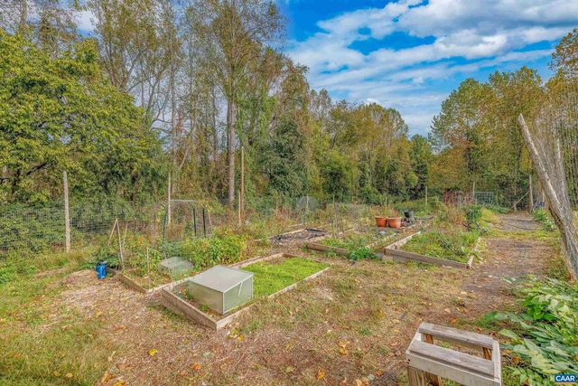 653 TYREE LN, Charlottesville, VA 22901