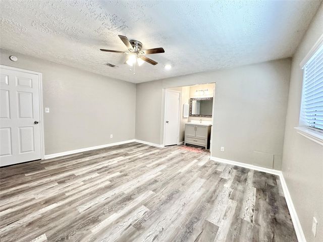 12006 Fork Creek Drive, Houston, TX 77065