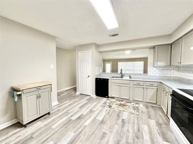 12006 Fork Creek Drive, Houston, TX 77065