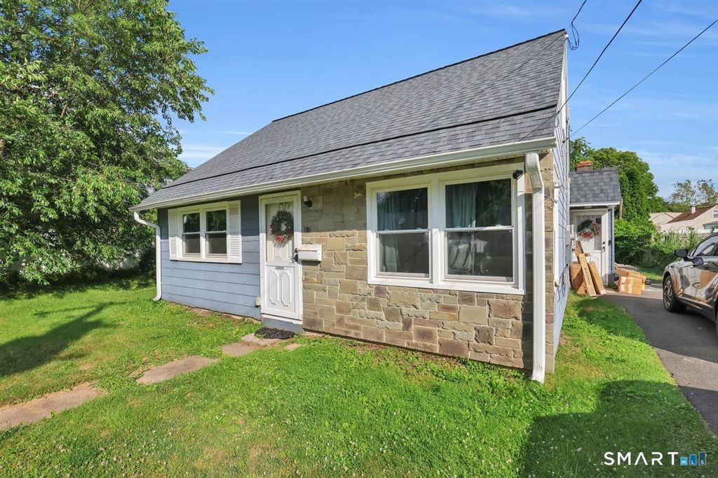 383 Glen Hills Road, Meriden, CT 06451