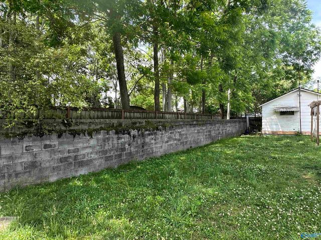1110 10th Avenue SE, Decatur, AL 35603