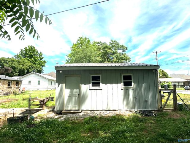 1110 10th Avenue SE, Decatur, AL 35603