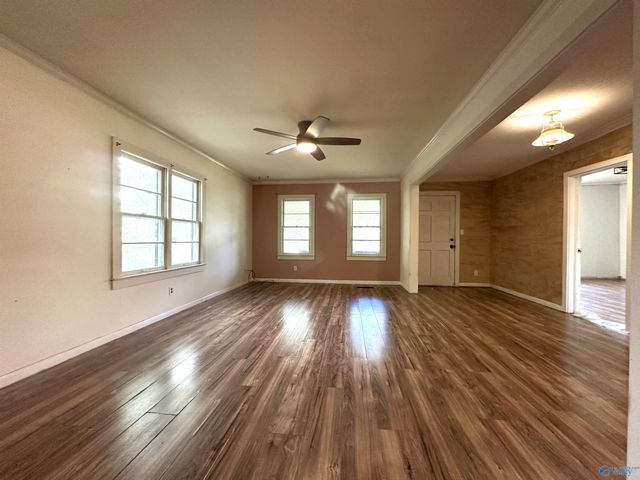 1110 10th Avenue SE, Decatur, AL 35603