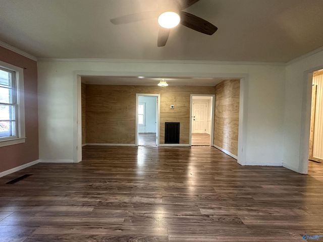 1110 10th Avenue SE, Decatur, AL 35603