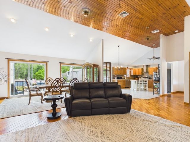 230 Curtis Corner Road, South Kingstown, RI 02879