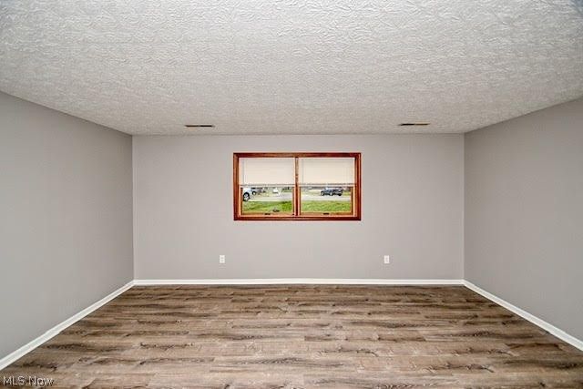 2391 Libra Circle SW, Canton, OH 44706