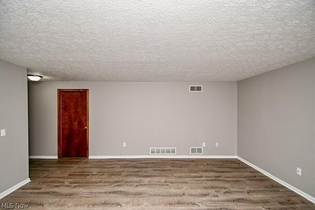 2391 Libra Circle SW, Canton, OH 44706