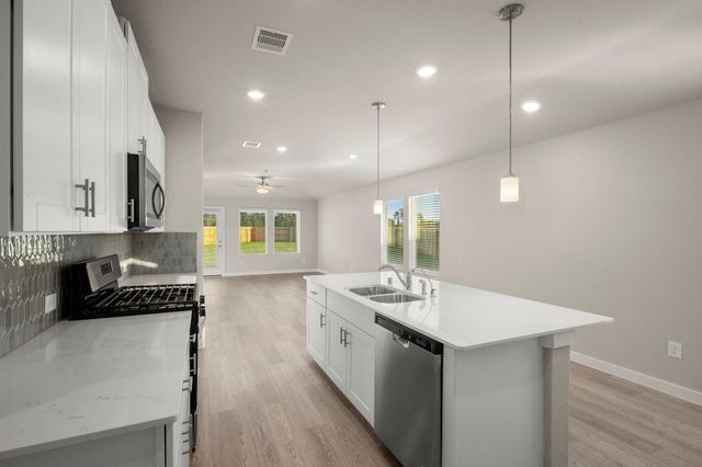 16529 Breezy Knoll Court, Conroe, TX 77302