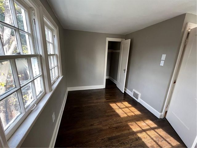 2819 E 63rd Street, Kansas City, MO 64130