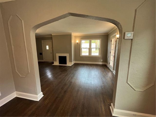 2819 E 63rd Street, Kansas City, MO 64130