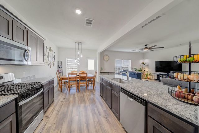 10852 Copper Hills Lane, Fort Worth, TX 76108
