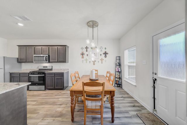 10852 Copper Hills Lane, Fort Worth, TX 76108