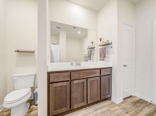 10852 Copper Hills Lane, Fort Worth, TX 76108