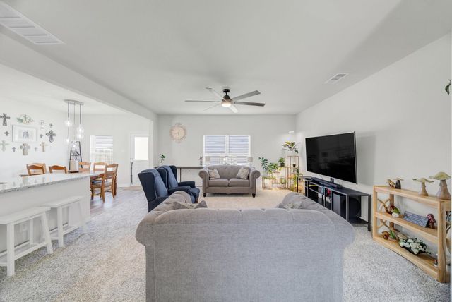 10852 Copper Hills Lane, Fort Worth, TX 76108