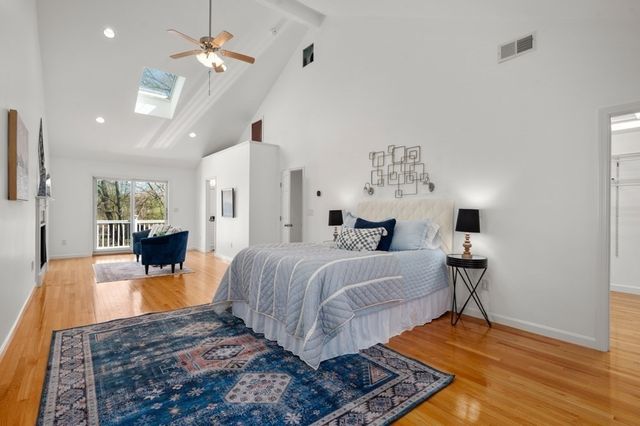 41 Merrimac St, Woburn, MA 01801