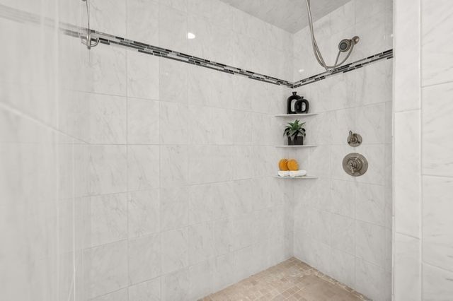 41 Merrimac St, Woburn, MA 01801