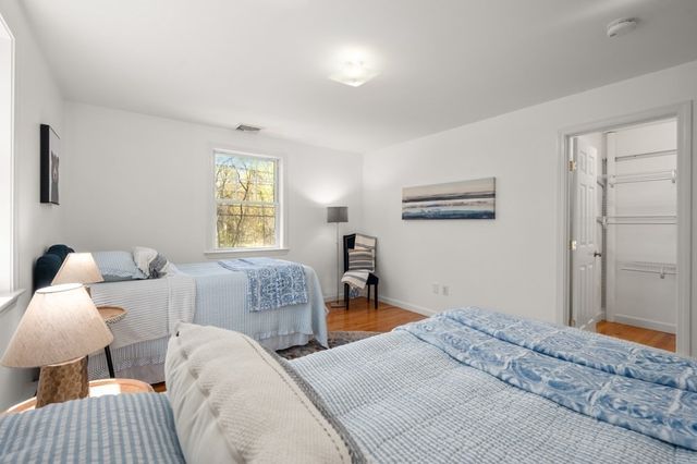 41 Merrimac St, Woburn, MA 01801