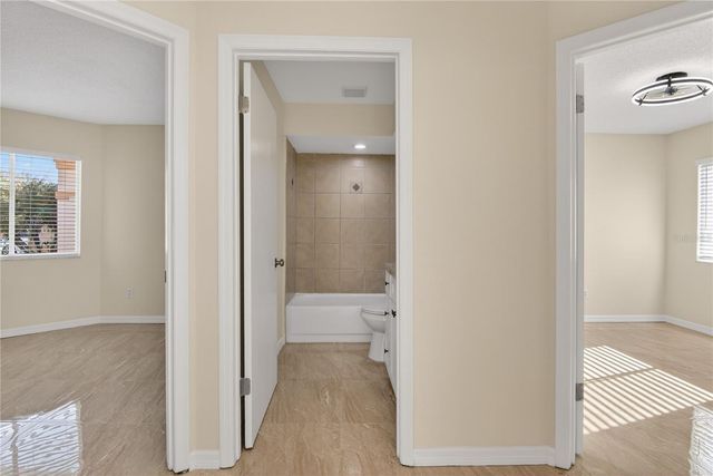 1484 AVLEIGH CIRCLE, Orlando, FL 32824