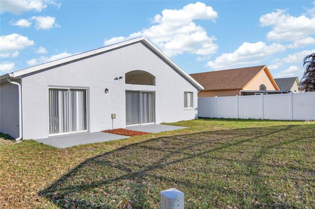 1484 AVLEIGH CIRCLE, Orlando, FL 32824