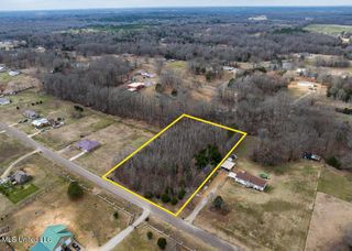 54 Shamrock Loop, Byhalia, MS 38611
