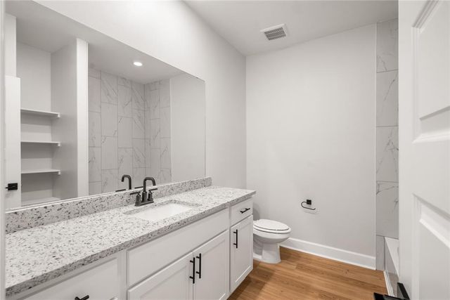 12017 SW 30 Street, Yukon, OK 73099