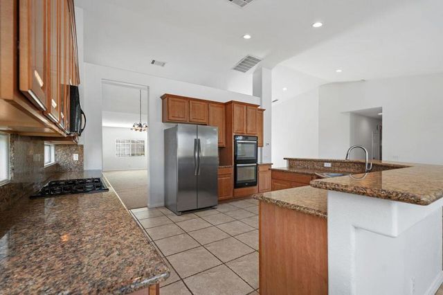 109 Clearwater Way, Rancho Mirage, CA 92270