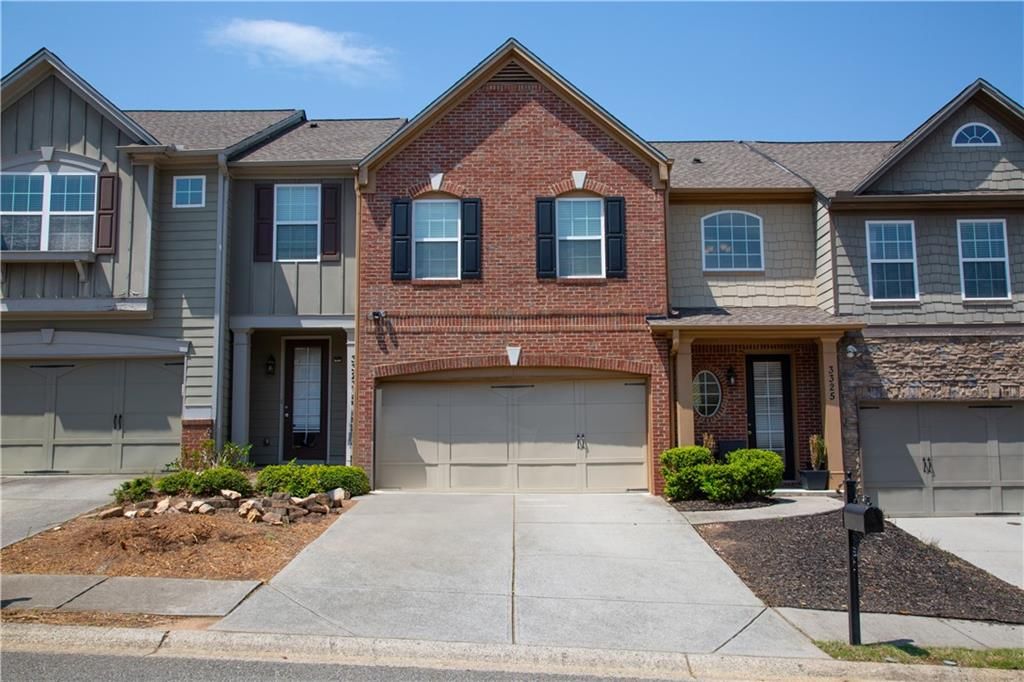 3325 Castleberry Village Circle, Cumming, GA 30040