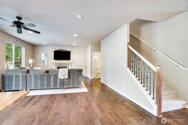 5913 164th Avenue Ct E, Sumner, WA 98390