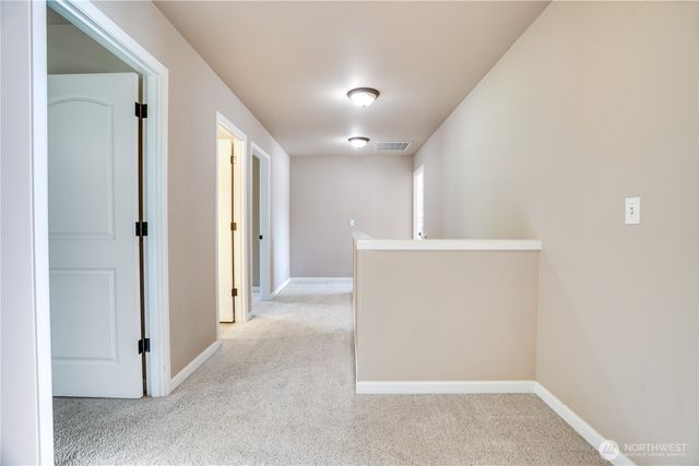 5913 164th Avenue Ct E, Sumner, WA 98390