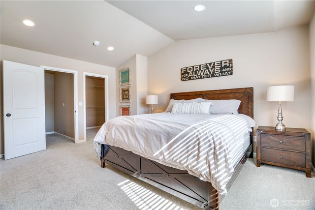 5913 164th Avenue Ct E, Sumner, WA 98390