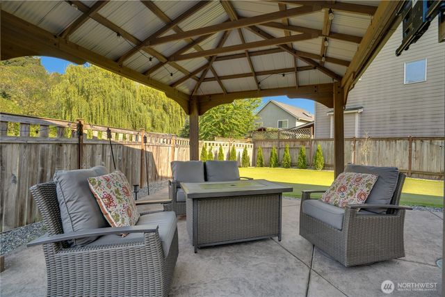 5913 164th Avenue Ct E, Sumner, WA 98390