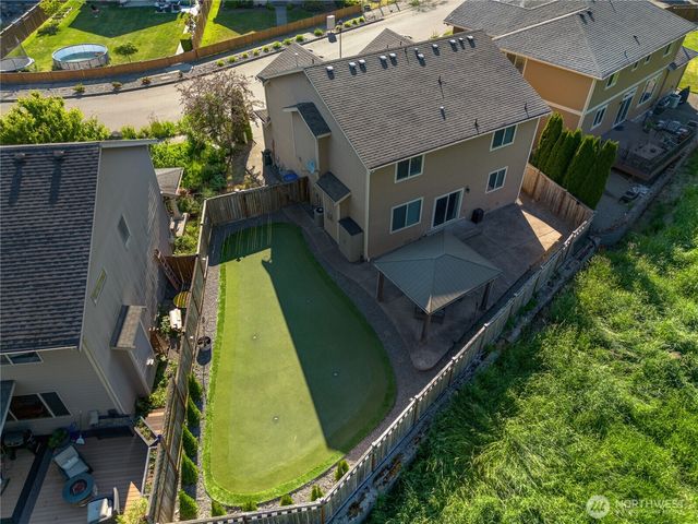 5913 164th Avenue Ct E, Sumner, WA 98390