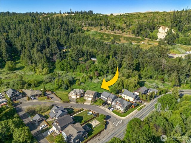 5913 164th Avenue Ct E, Sumner, WA 98390