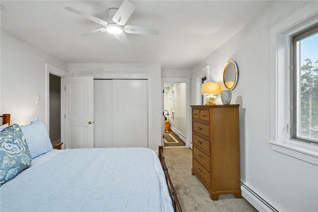 20 Roxbury Road, Narragansett, RI 02882