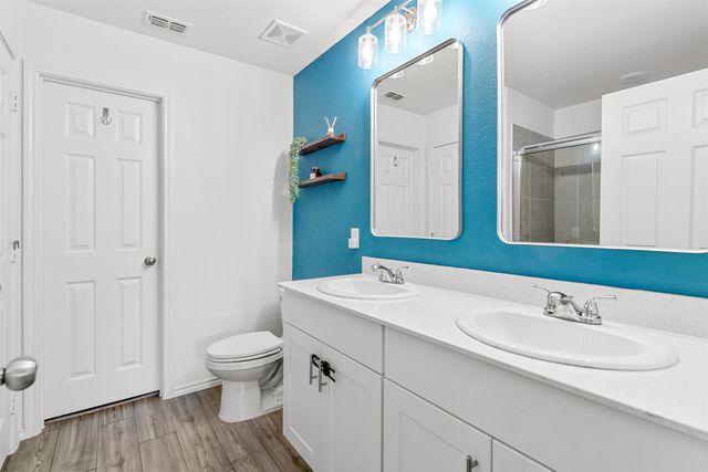 2101 Winding Creek Way, Denton, TX 76208