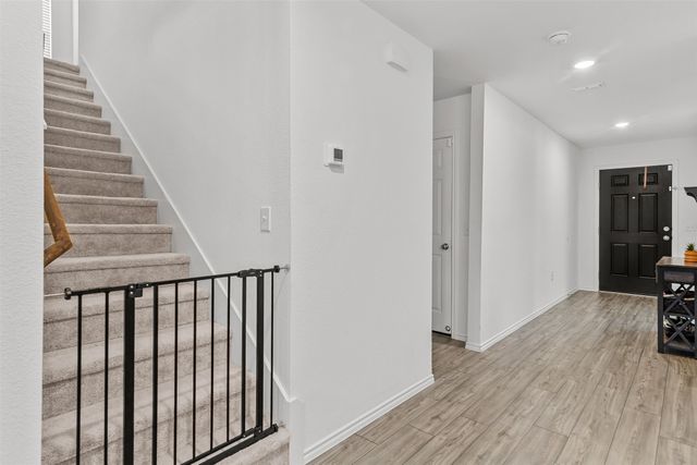 2101 Winding Creek Way, Denton, TX 76208