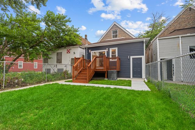 6407 S Paulina Street, Chicago, IL 60636