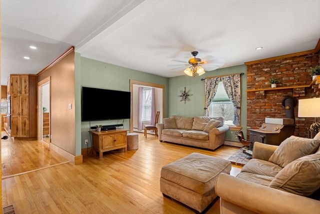 145 Forest St, Haverhill, MA 01832