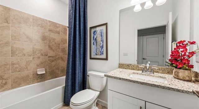 8051 SAINT KITTS CIRCLE, Englewood, FL 34224