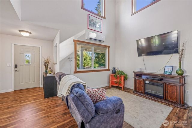 10520 100th Street Ct, Anderson Island, WA 98303