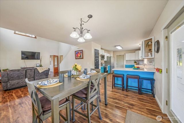 10520 100th Street Ct, Anderson Island, WA 98303