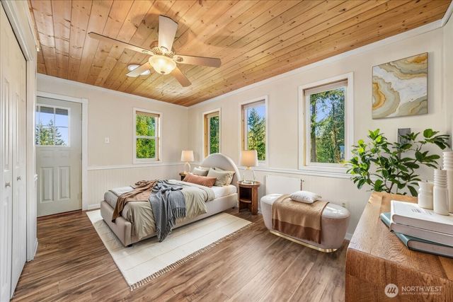 10520 100th Street Ct, Anderson Island, WA 98303
