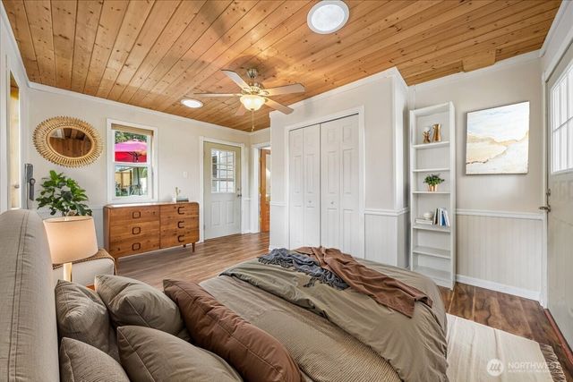 10520 100th Street Ct, Anderson Island, WA 98303