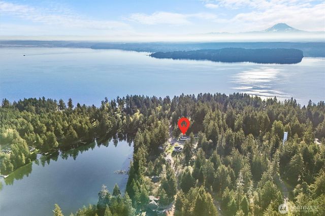 10520 100th Street Ct, Anderson Island, WA 98303