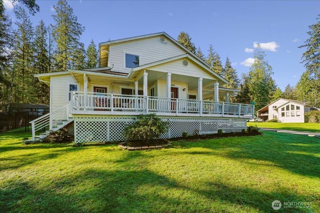 10520 100th Street Ct, Anderson Island, WA 98303