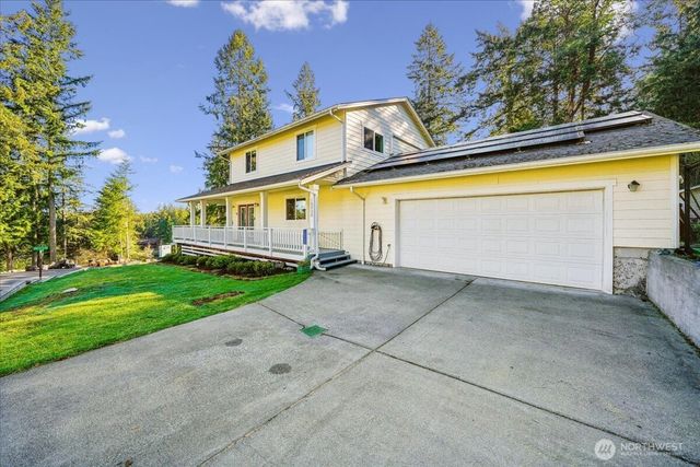 10520 100th Street Ct, Anderson Island, WA 98303