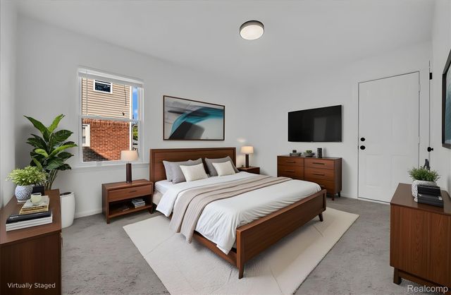 16546 Sussex St, Detroit, MI 48235