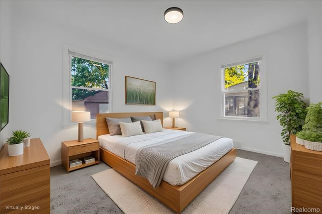 16546 Sussex St, Detroit, MI 48235