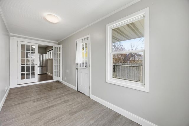 813 17th Street S, Fargo, ND 58103